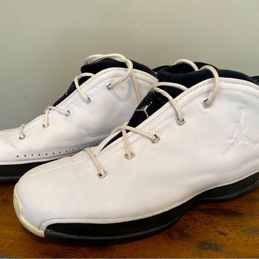 White Jordan Fly Wade - size 10